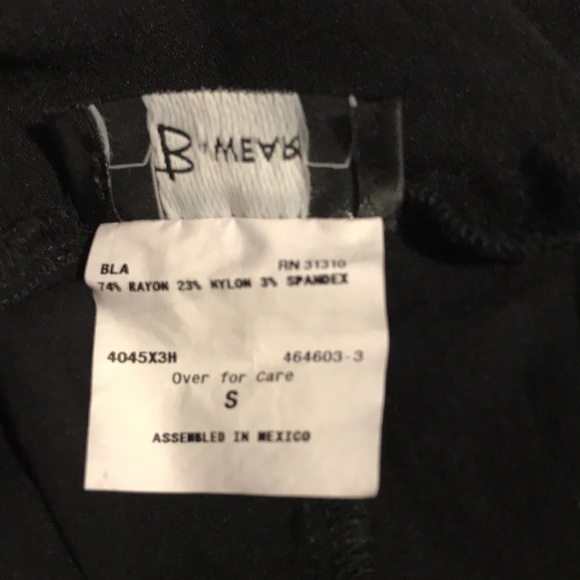 B Wear Junior Straight Skirt - Picture 2 of 4